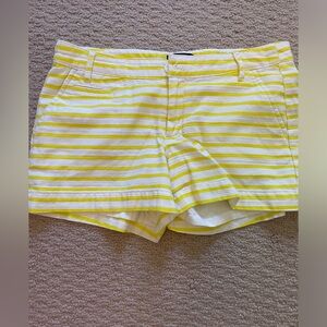 Gap shorts size 2
